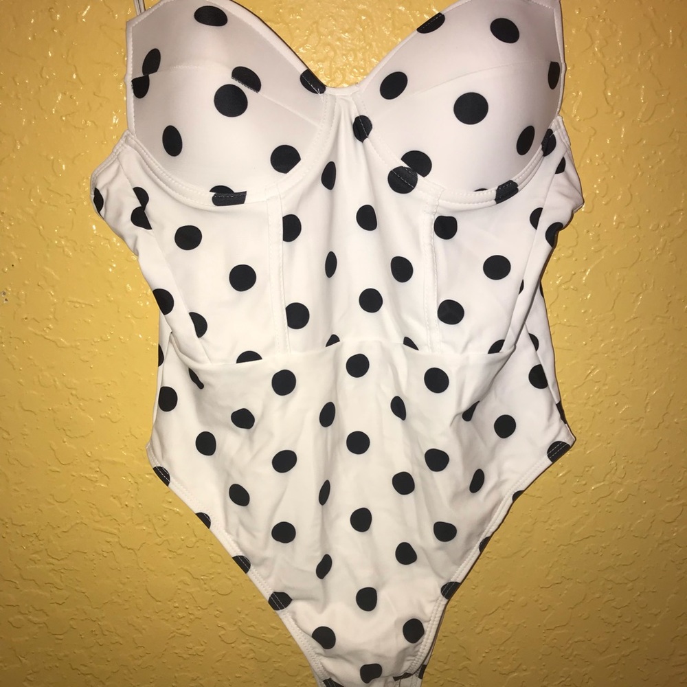 Women’s bodysuit or swimsuit